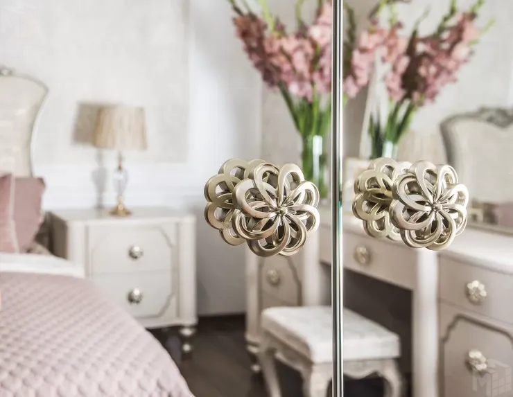 Шкаф Лали 4-дверный бежевый с зеркалом 