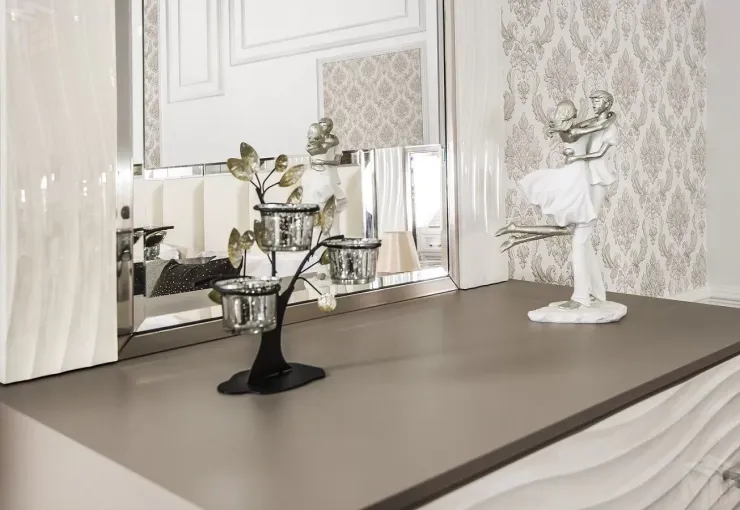 Зеркало Гравита ППУ белый глянец Зеркало Гравита ППУ белый глянец