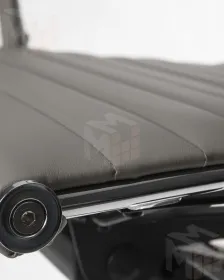 Офисное кресло для руководителей DOBRIN CLARK (серый)