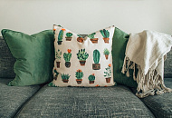 Как выбрать цвет дивана в гостиную: советы с фото
